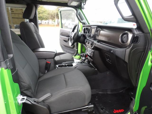 Used 2019 Jeep Wrangler Sport S image 34