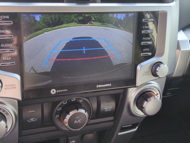 Used 2022 Toyota 4Runner SR5 AWD/4WD image 23