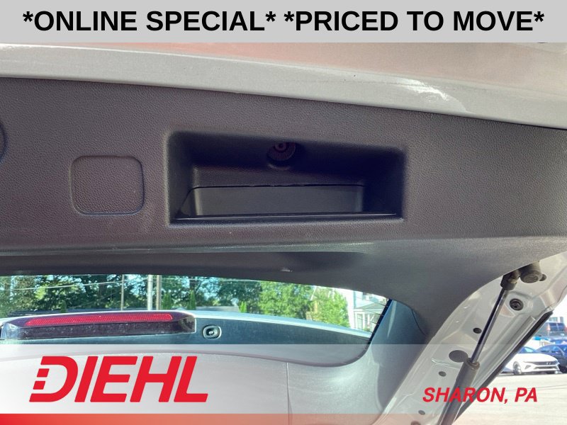 Used 2019 Chevrolet Equinox LS FWD image 16