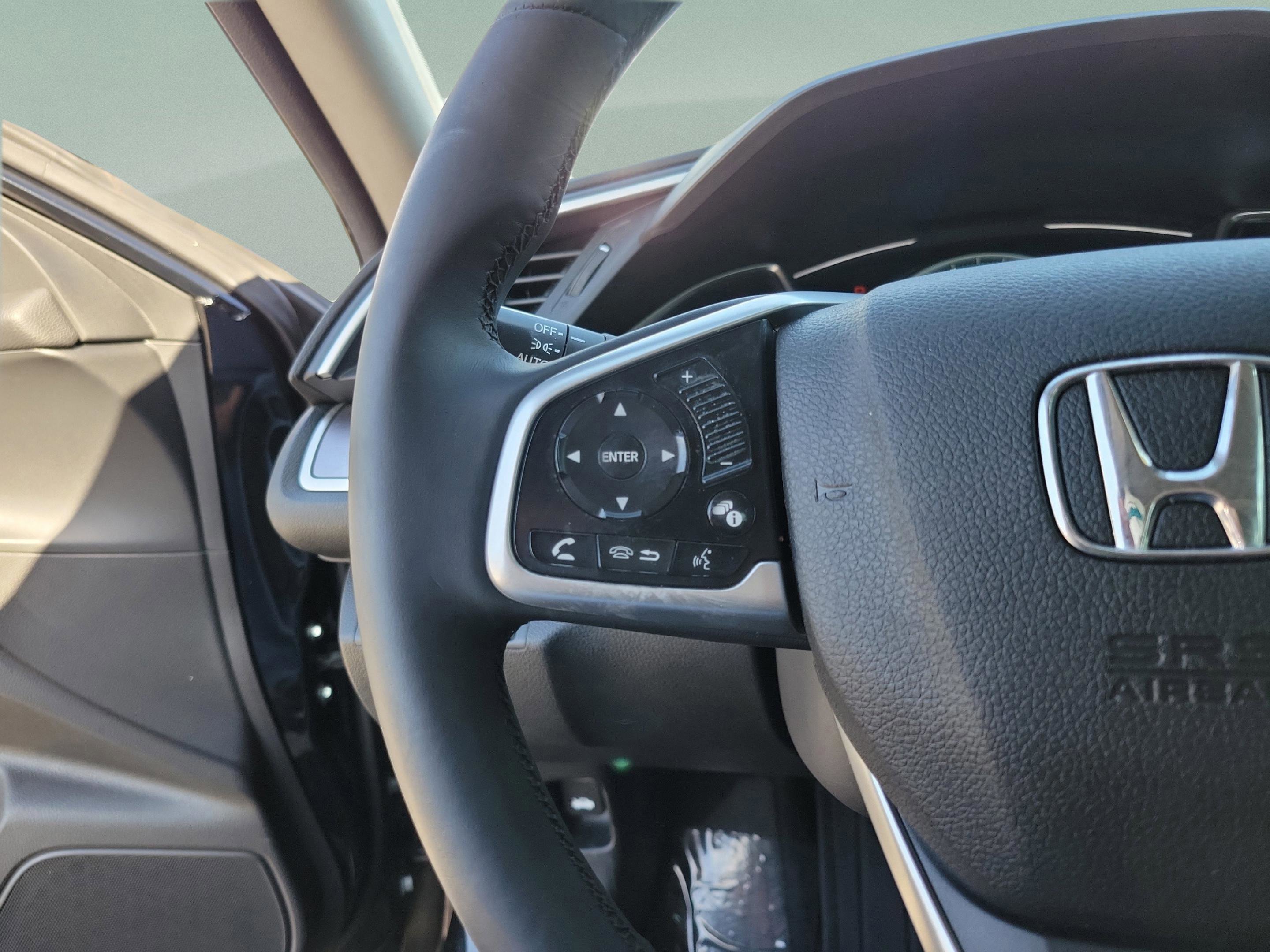 Used 2017 Honda Civic Touring image 12