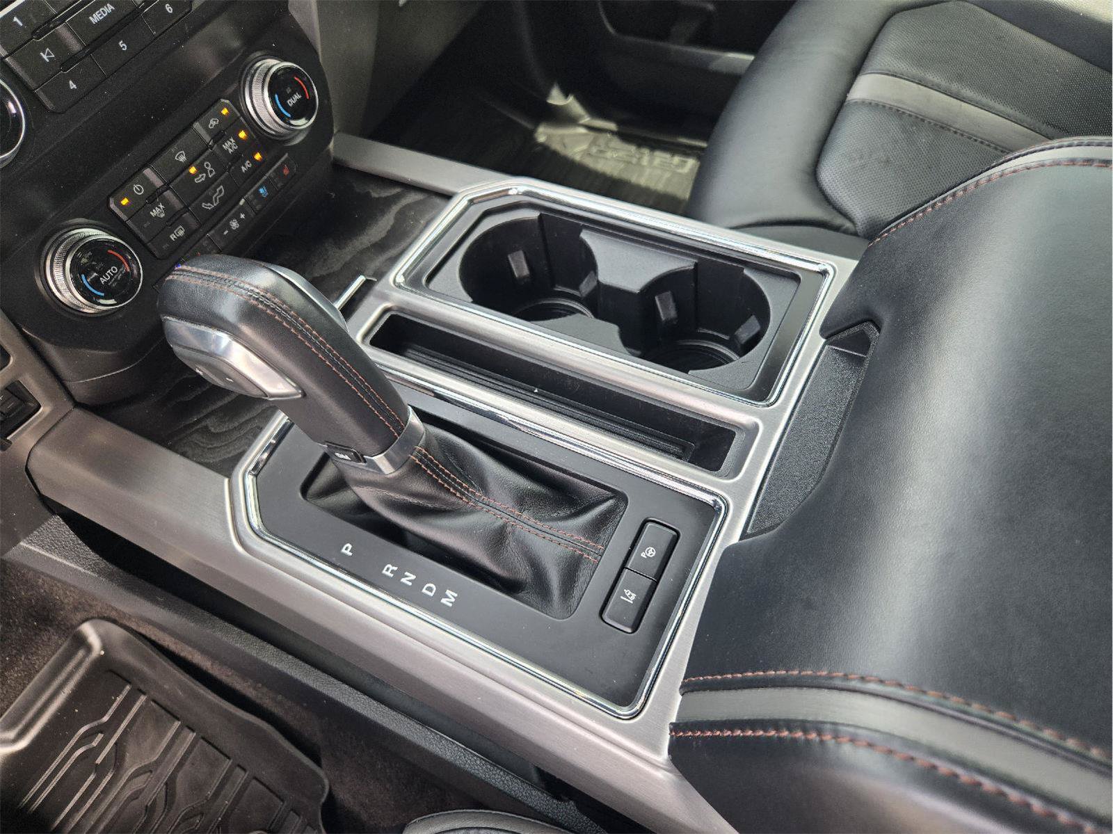 Certified 2019 Ford F150 Platinum w/ Equipment Group 701A Luxury AWD/4WD image 18