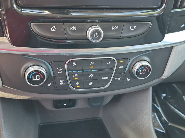 Used 2018 Chevrolet Traverse LT FWD image 26