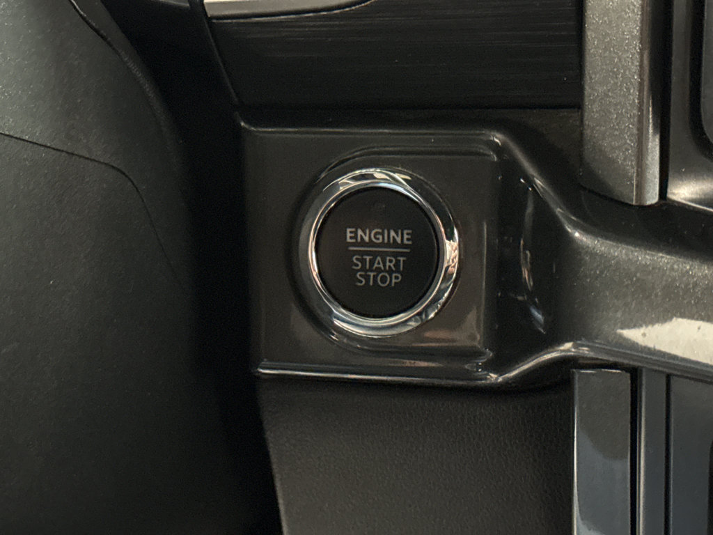 Certified 2023 Ford F150 XLT w/ Equipment Group 302A High image 27