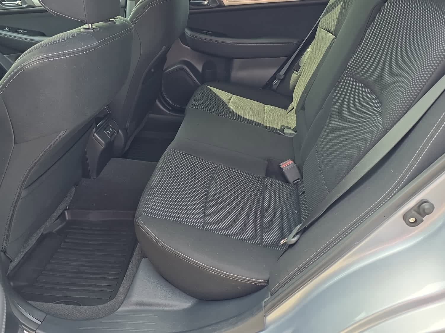 Used 2019 Subaru Outback 2.5i Premium AWD/4WD image 9