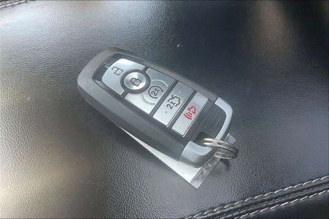 Certified 2021 Ford Explorer XLT w/ Equipment Group 202A image 13