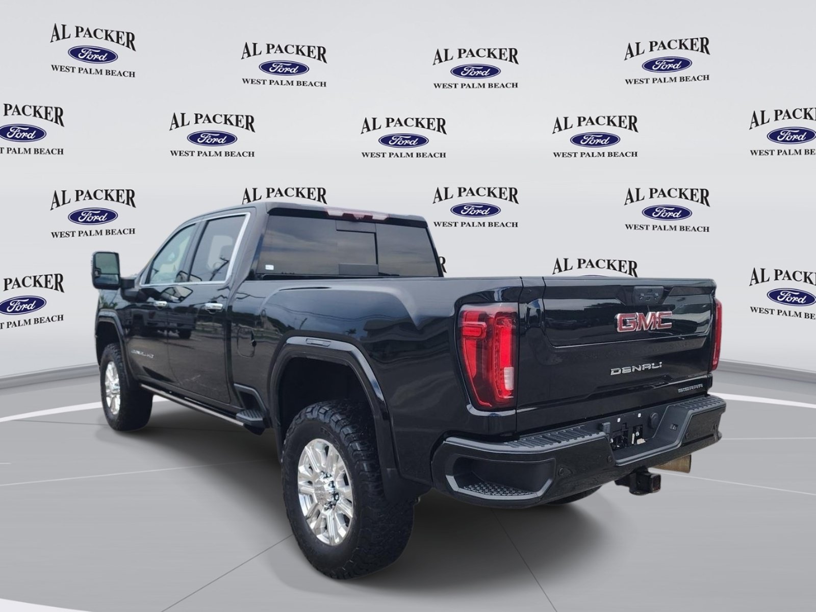 Used 2023 GMC Sierra 2500 Denali w/ Denali Ultimate Package AWD/4WD image 3