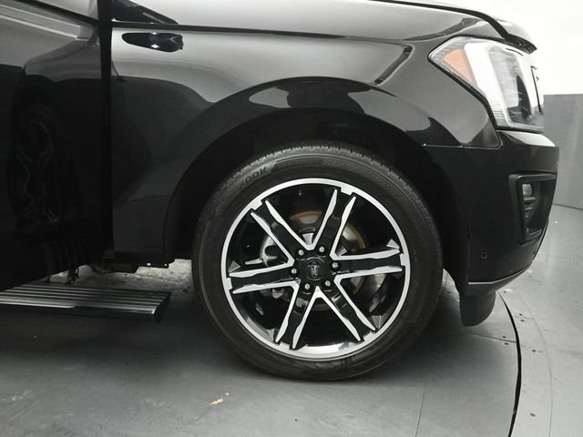 Certified 2020 Ford Expedition Limited w/ Equipment Group 303A image 53
