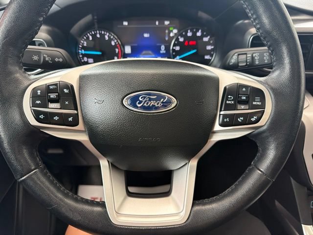 Certified 2023 Ford Explorer XLT w/ Equipment Group 202A AWD/4WD image 31