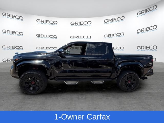 Used 2025 Toyota Tacoma TRD Pro AWD/4WD image 4