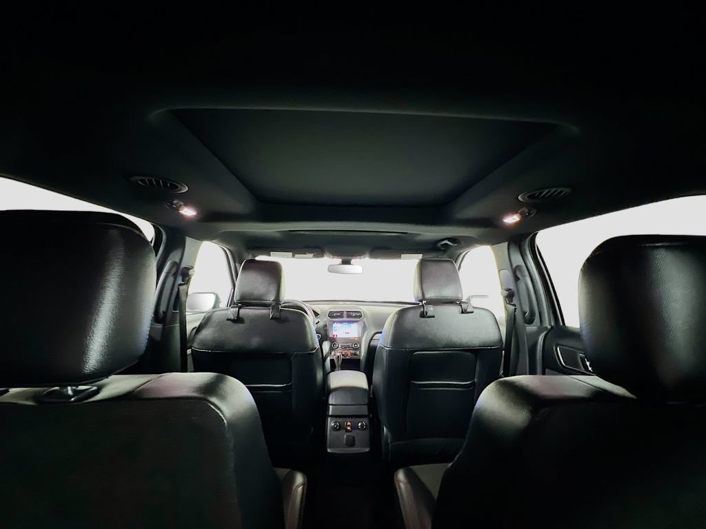 Certified 2019 Ford Explorer XLT w/ Equipment Group 202A AWD/4WD image 40