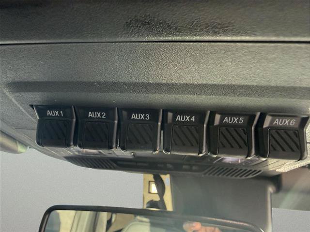 Certified 2025 Ford Bronco Badlands AWD/4WD image 16