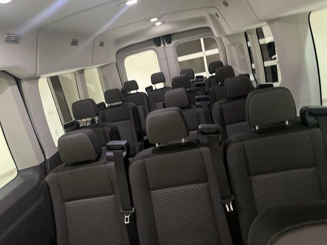 Certified 2025 Ford Transit 350 XLT RWD image 21