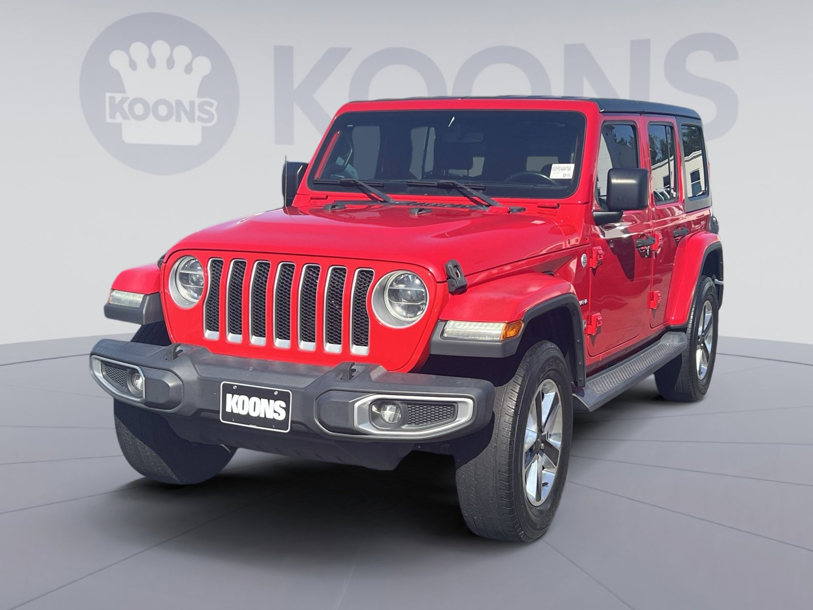 Used 2018 Jeep Wrangler Unlimited Sahara w/ Dual Top Group AWD/4WD image 1