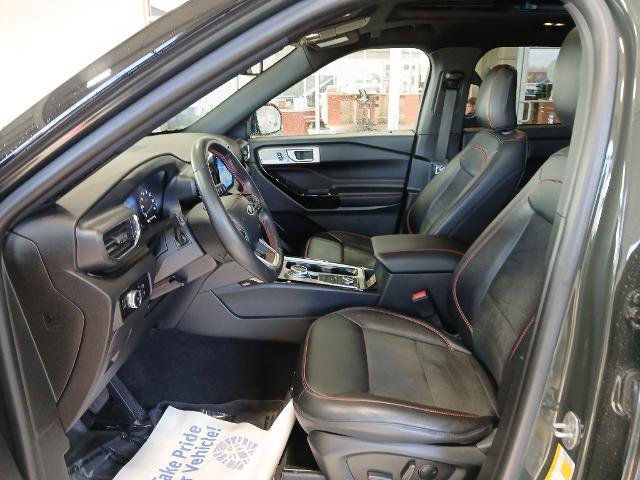 Certified 2023 Ford Explorer ST-Line w/ Class IV Trailer Tow Package image 11