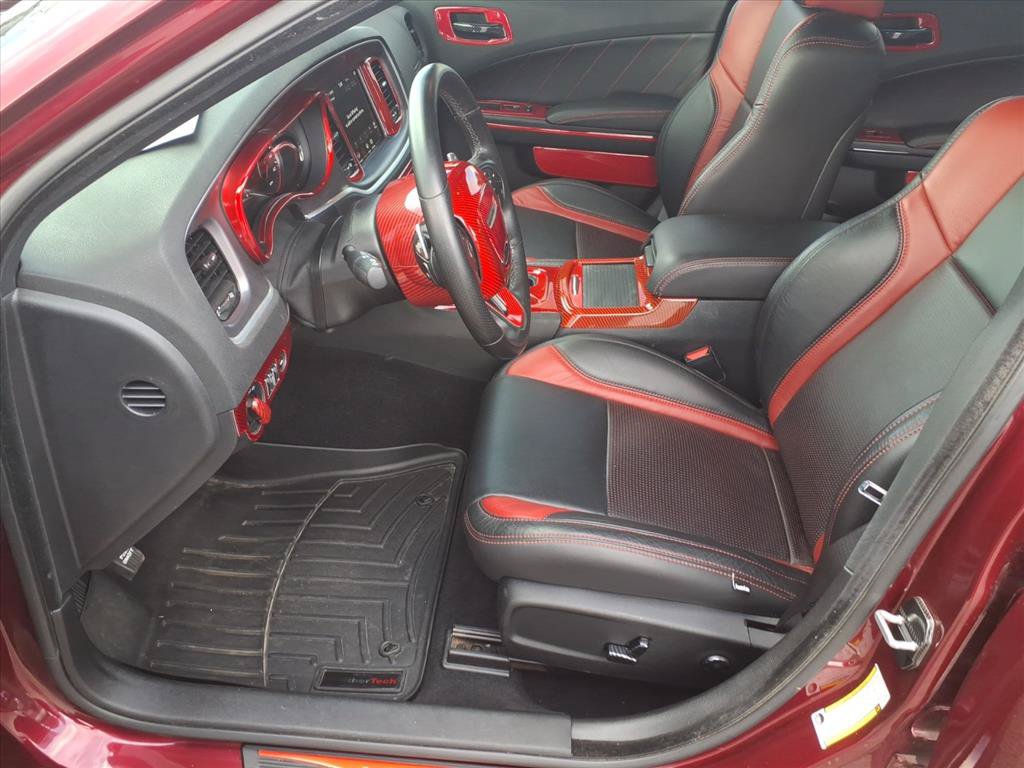 Used 2020 Dodge Charger R/T w/ Blacktop Package RWD image 5