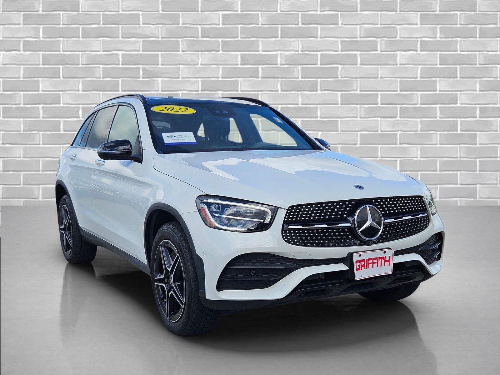 Used 2022 Mercedes-Benz GLC 300 w/ AMG Line image 3