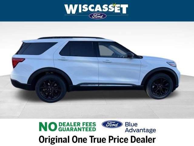 Certified 2022 Ford Explorer XLT w/ Equipment Group 202A image 6