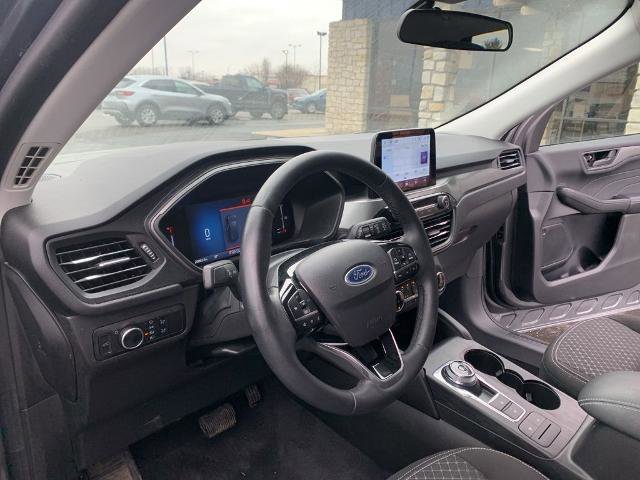 Certified 2023 Ford Escape Active AWD/4WD image 31