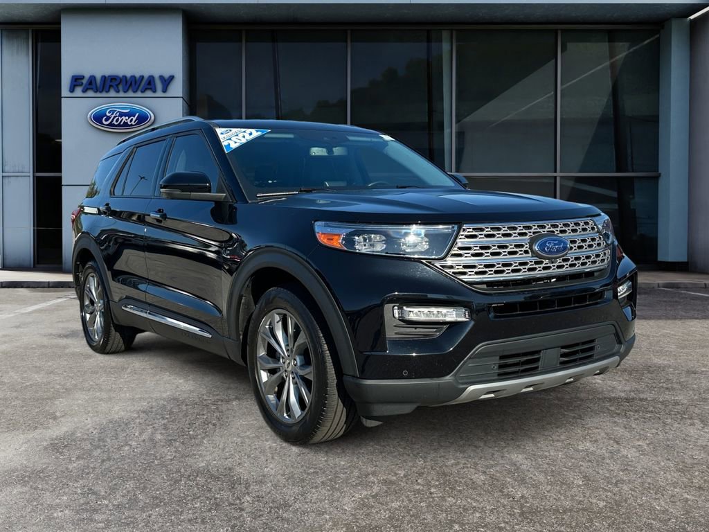 Certified 2022 Ford Explorer Limited w/ Limited Technology Package image 6