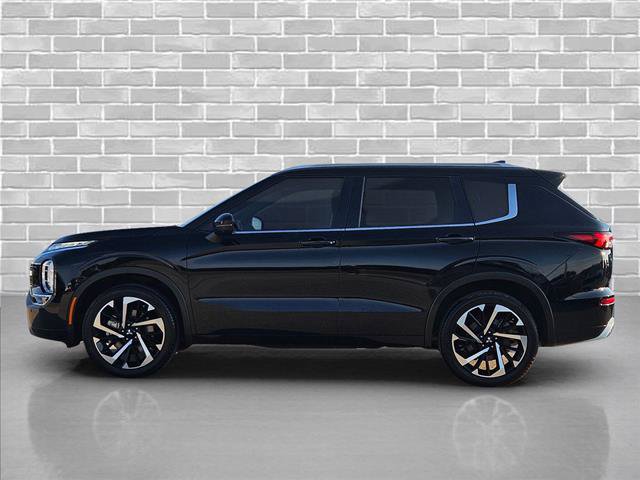 Used 2023 Mitsubishi Outlander SEL FWD image 8