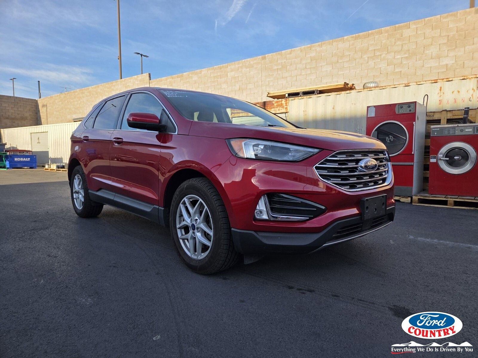 Certified 2022 Ford Edge SEL w/ Convenience Package image 1
