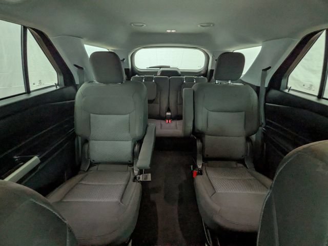 Certified 2023 Ford Explorer XLT w/ Class IV Trailer Tow Package AWD/4WD image 18
