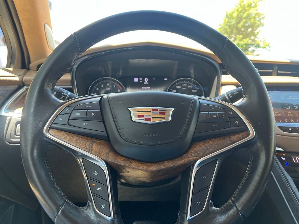 Used 2021 Cadillac XT5 Premium Luxury w/ Platinum Package FWD image 26