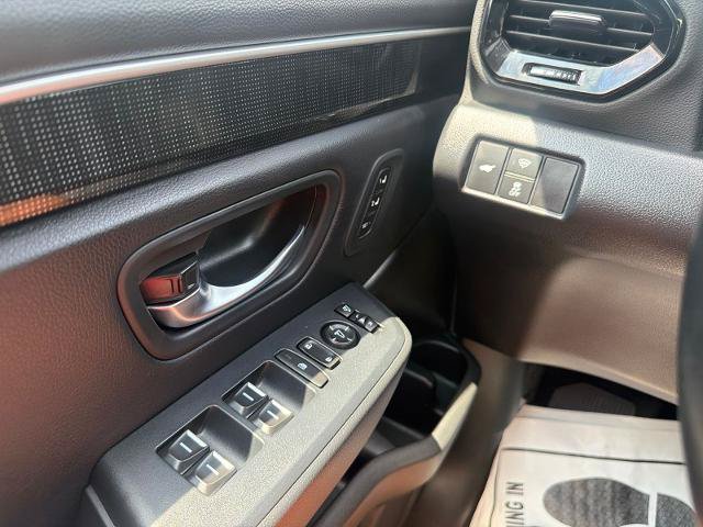 Used 2025 Honda Pilot Elite image 22