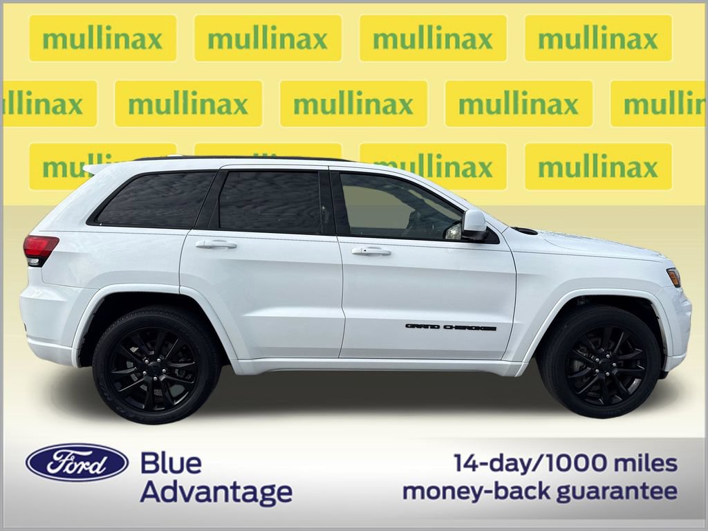 Used 2020 Jeep Grand Cherokee Altitude RWD video 2
