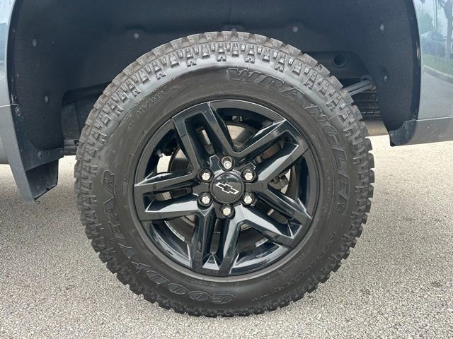 Used 2020 Chevrolet Silverado 1500 LT Trail Boss image 30