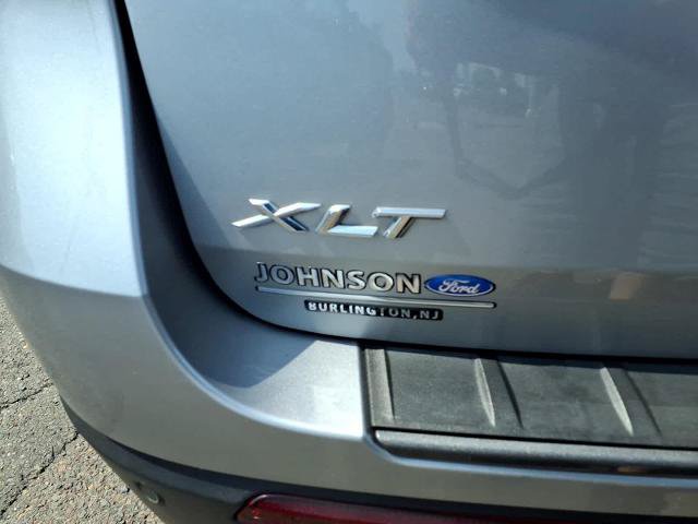 Certified 2023 Ford Explorer XLT w/ Equipment Group 202A AWD/4WD image 18