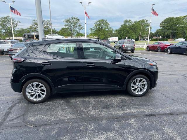 Used 2023 Chevrolet Bolt EUV LT w/ Driver Confidence Package FWD image 7