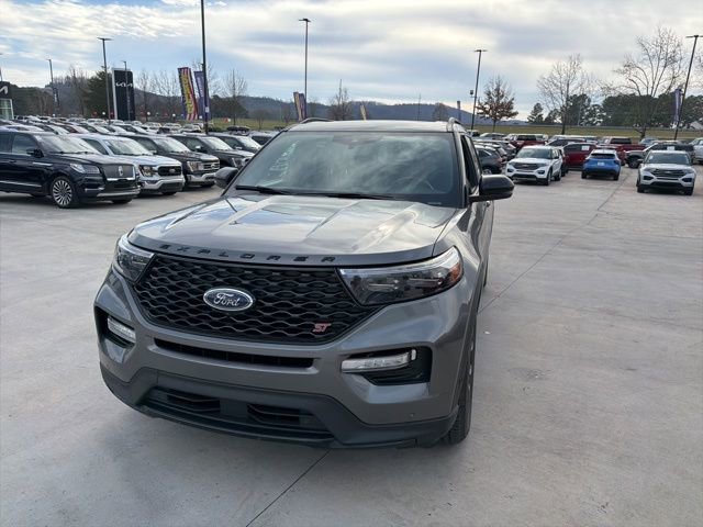Certified 2021 Ford Explorer ST w/ Equipment Group 401A image 6