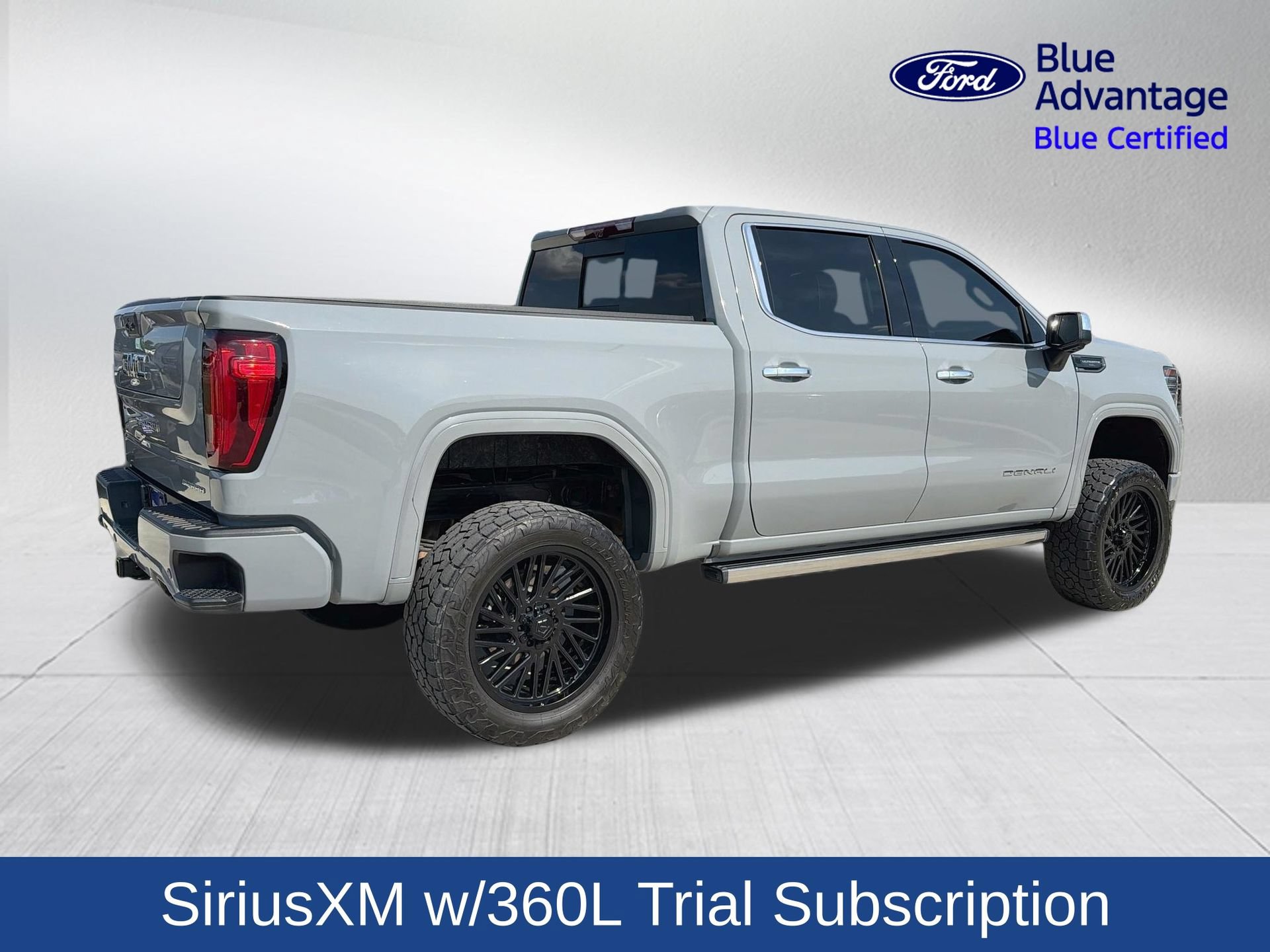 Used 2025 GMC Sierra 1500 Denali Ultimate AWD/4WD image 7