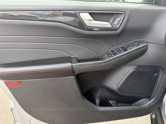 Certified 2024 Ford Escape ST-Line AWD/4WD image 20