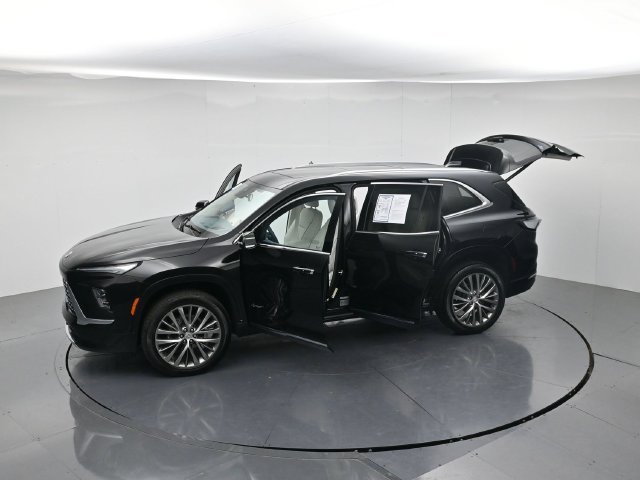 Used 2025 Buick Enclave Avenir w/ Trailering Package, 5000 lbs. FWD image 53