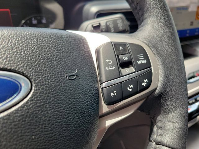 Certified 2024 Ford Explorer XLT w/ Equipment Group 202A AWD/4WD image 29