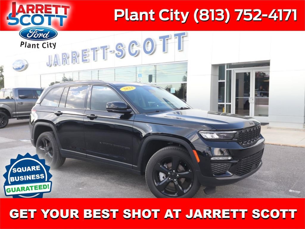 Used 2023 Jeep Grand Cherokee Limited w/ Black Appearance Package