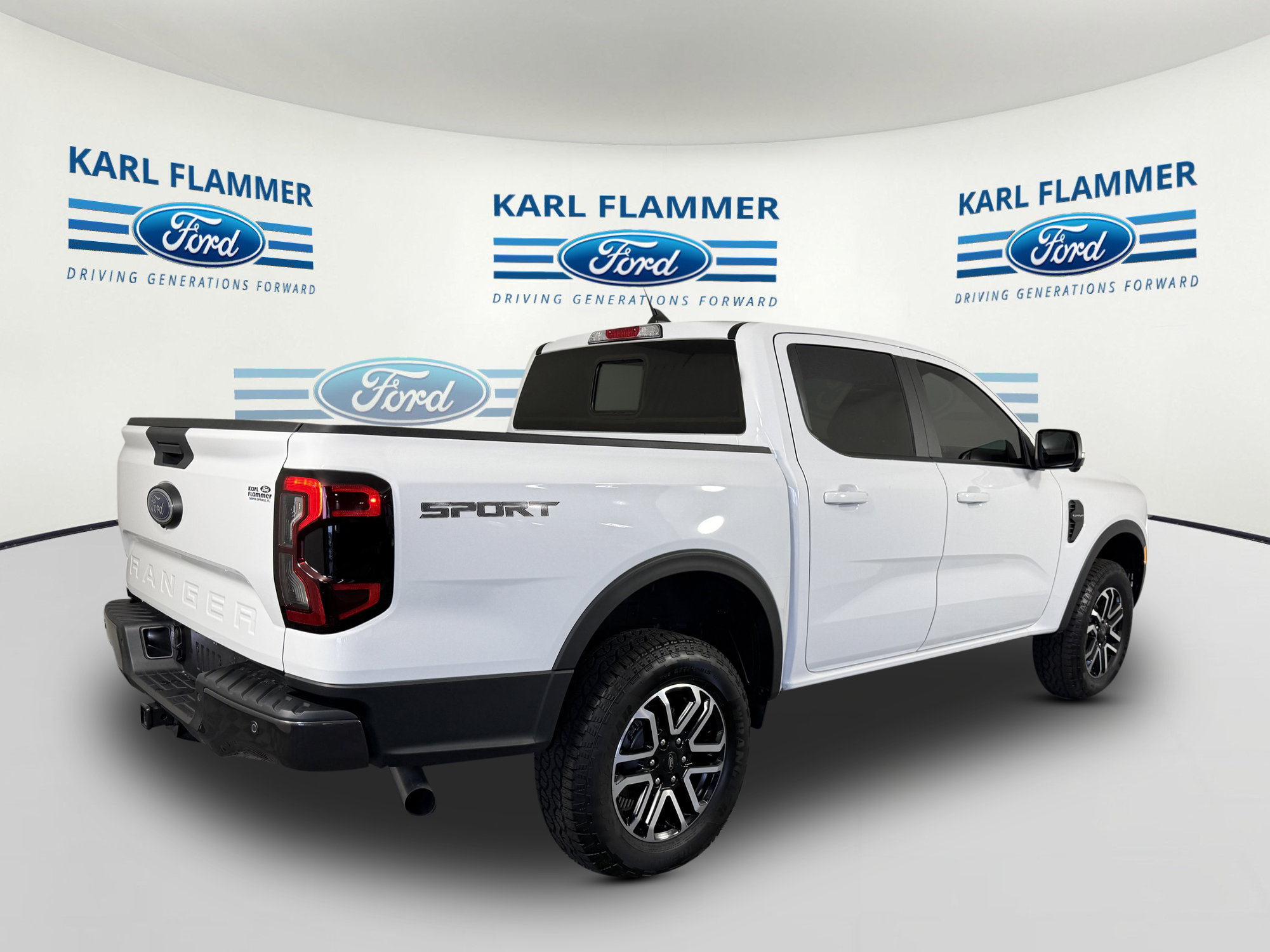 Certified 2025 Ford Ranger Lariat w/ Trailer Tow Package RWD image 3