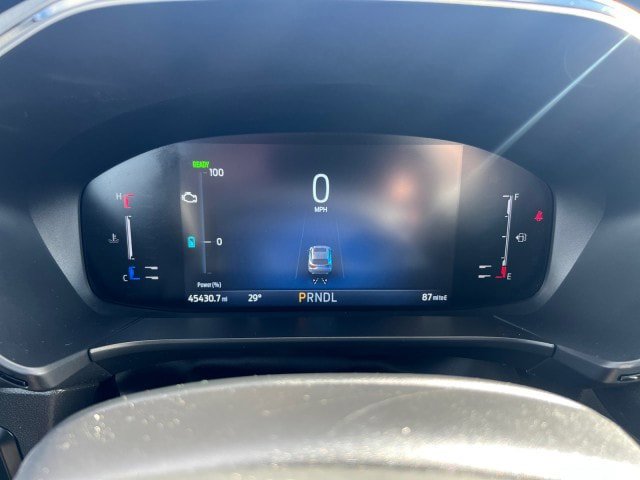 Certified 2024 Ford Escape ST-Line Select AWD/4WD image 18