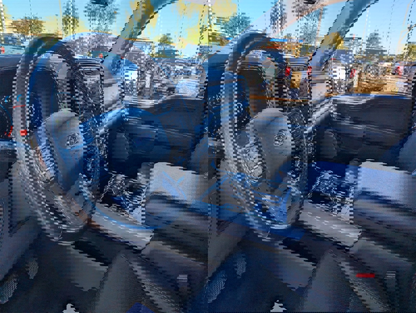 Certified 2023 Ford F150 Lariat w/ Equipment Group 502A High image 26