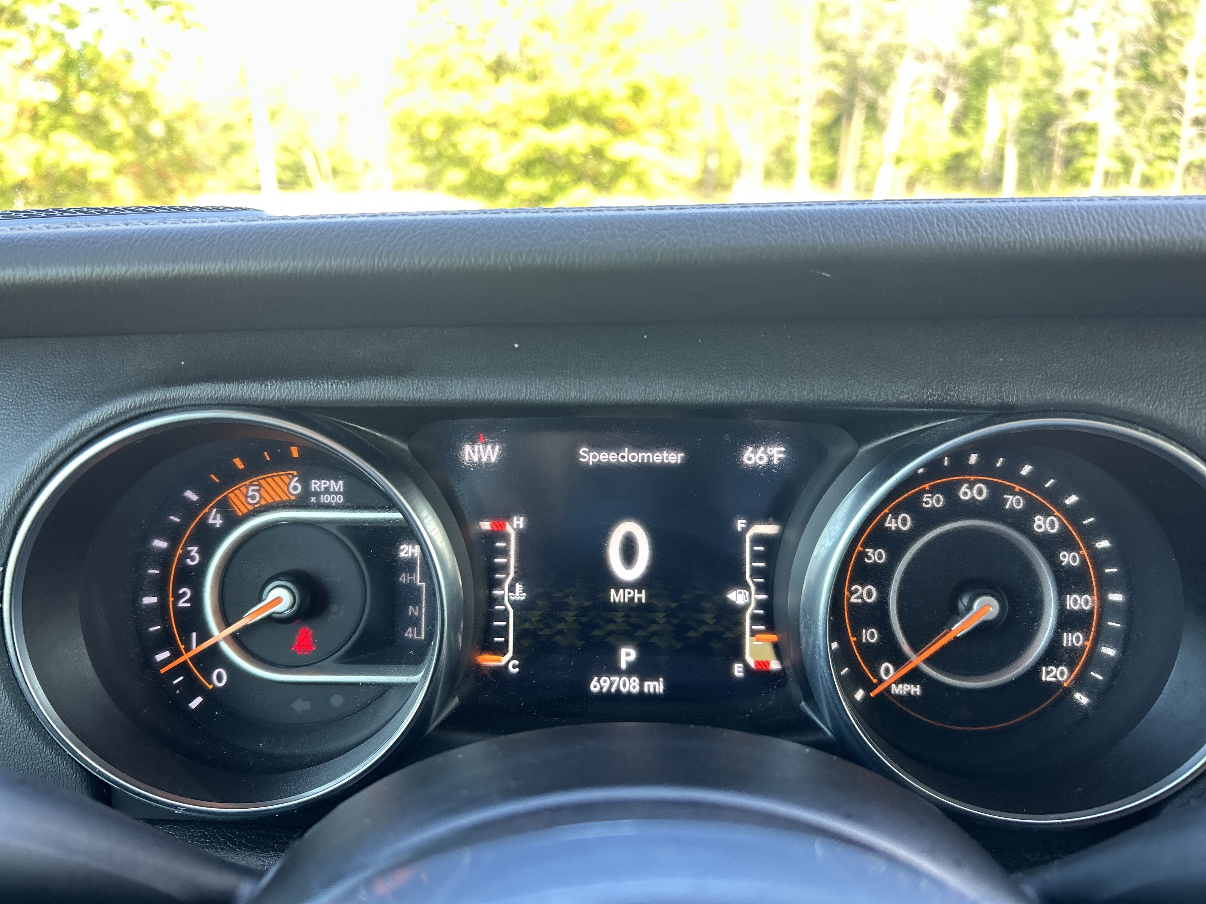 Used 2022 Jeep Gladiator Overland w/ Popular Equipment Package AWD/4WD image 14