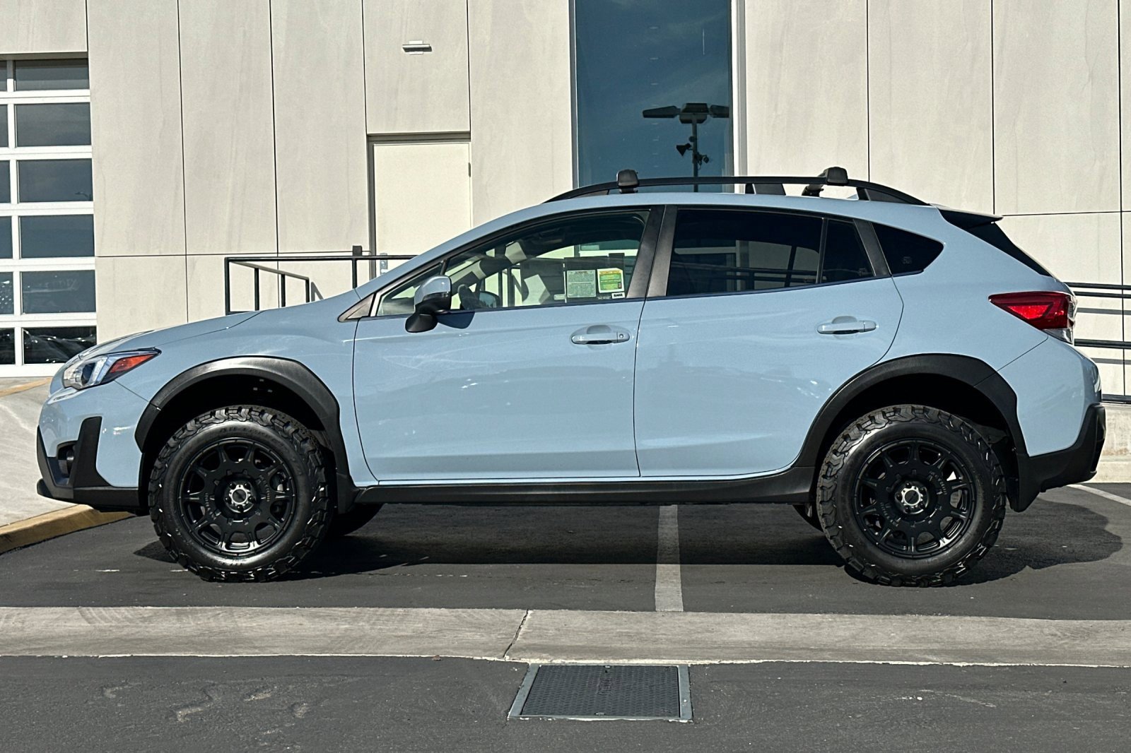 Used 2022 Subaru Crosstrek 2.5i Limited w/ Moonroof Package 2 image 6
