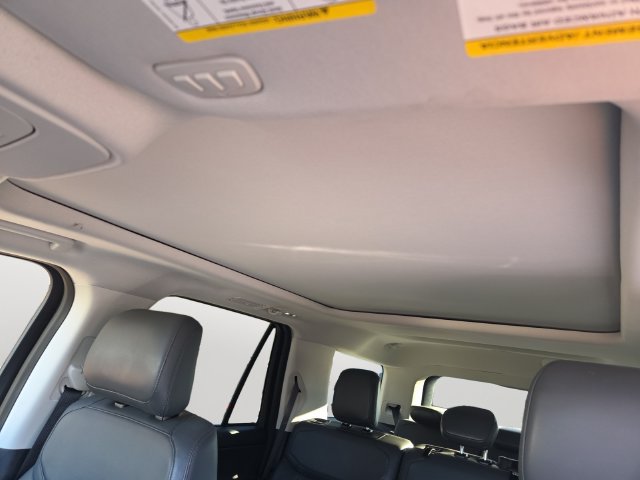 Certified 2025 Ford Expedition Active AWD/4WD image 12
