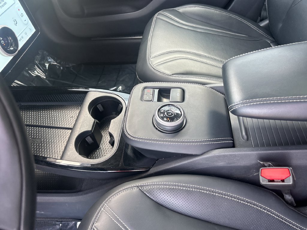 Certified 2021 Ford Mustang Mach-E Premium AWD/4WD image 29