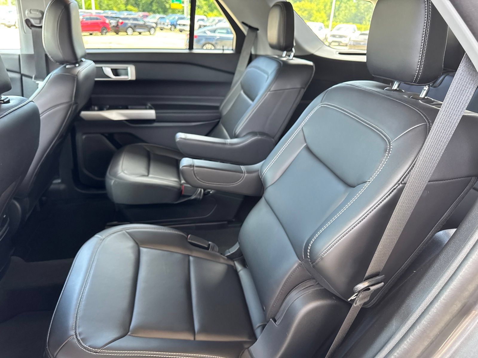 Certified 2023 Ford Explorer XLT w/ Equipment Group 202A AWD/4WD image 35