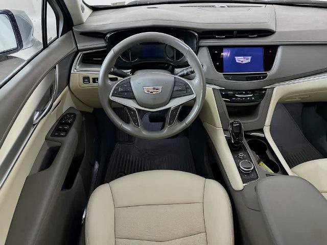 Used 2022 Cadillac XT5 Premium Luxury AWD/4WD image 10
