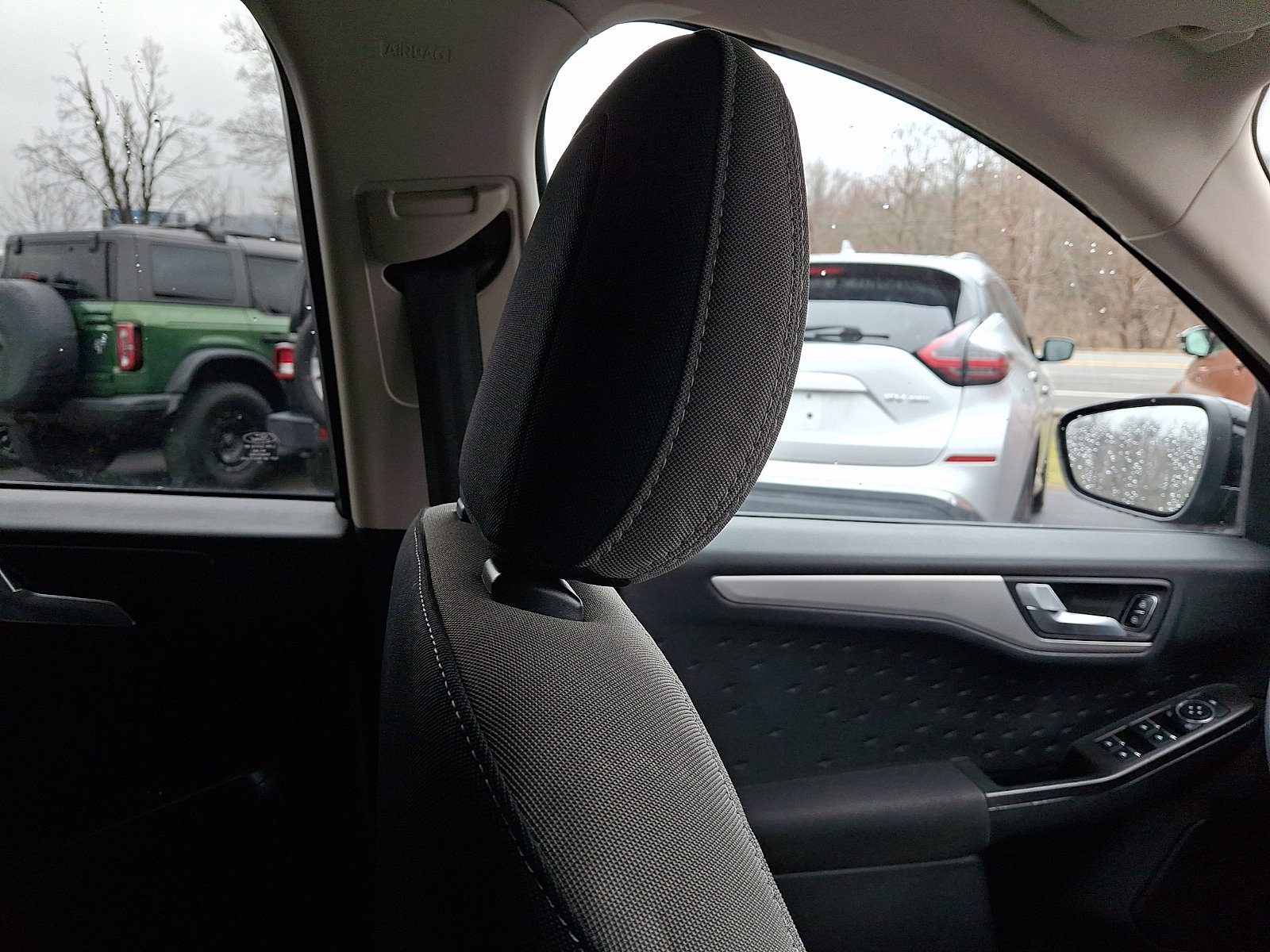 Certified 2020 Ford Escape SE image 13