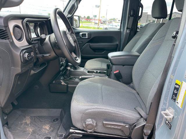 Used 2024 Jeep Gladiator Sport AWD/4WD image 8