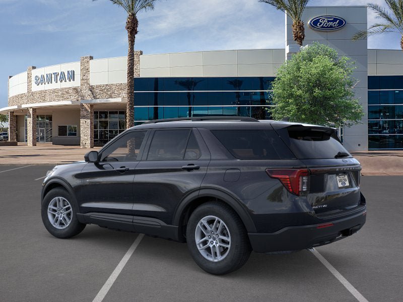 Certified 2026 Ford Explorer Active RWD image 4